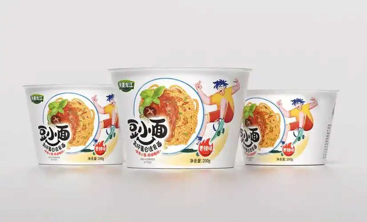 智能包裝革命:全自動桶裝泡面生產線如何重塑食品工業(yè)未來?